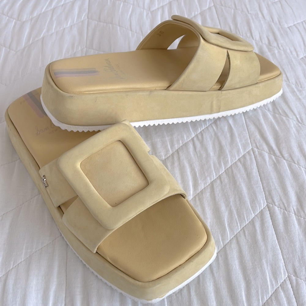 Sam Edelman Cream Platform Slides - Picture 2 of 4